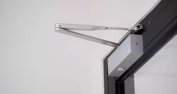 Screen Door Closer Installation in Lehigh Acres, FL