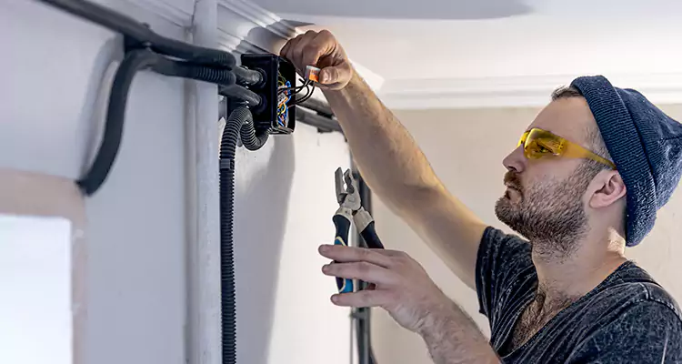 Garage Door Opener Cable Repair in Lehigh Acres, FL
