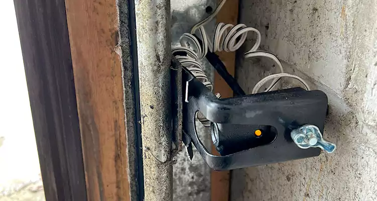 Fix Broken Garage Door Sensor in Lehigh Acres, FL