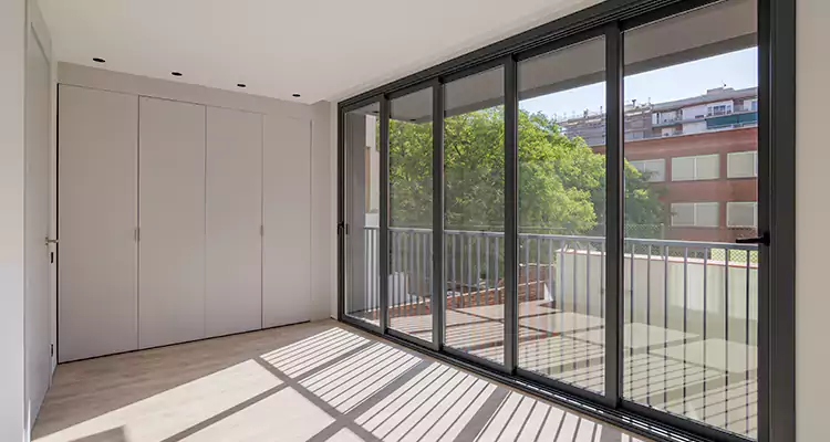 Fix Sliding Screen Door Track in Lehigh Acres, FL