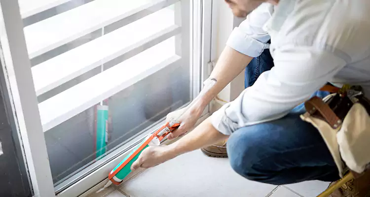 Dap Window Caulk Repair in Lehigh Acres, FL